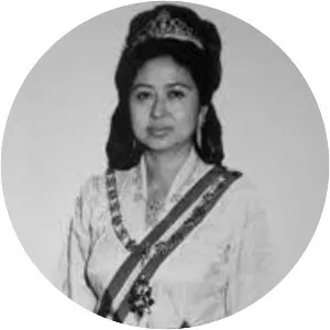 Raja Muzwin binti Raja Ariff Shah - 