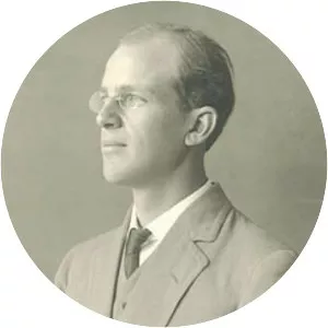 Ralph Dawson - American film editor