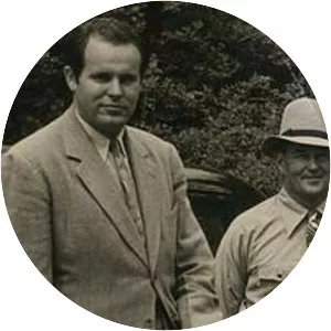 Ralph Guldahl - American professional golfer