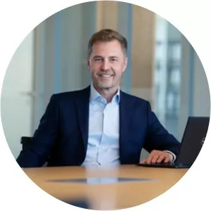 Ralph Weiss - Author