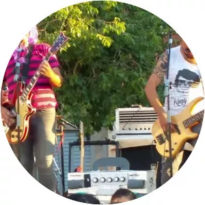 Ramonets - Musical group