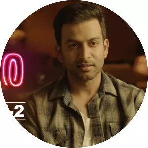 Ranam - 2018 ‧ Drama/Thriller ‧ 2h 16m