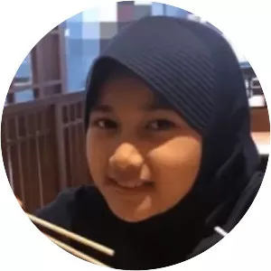 Rania Dzaqira photograph