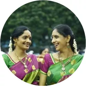 Ranjani-Gayatri - Vocal duo