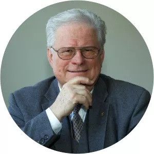 Raoul Friedrich Kneucker