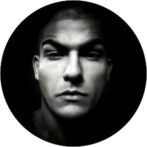 Raoul Kerr - Musical artist