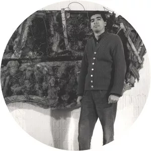 Raphael Montañez Ortiz