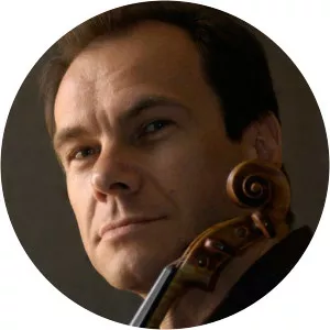 Raphaël Oleg - French Violinist