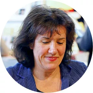 Raphaëlle Bacqué - Screenwriter