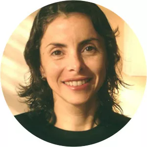 Raquel Freire Zangrandi