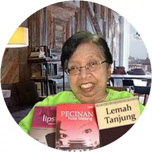 Ratna Indraswari Ibrahim