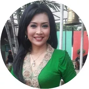 Ratna Listy