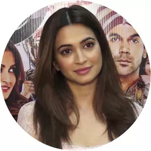 Ratnaa Sinha photograph