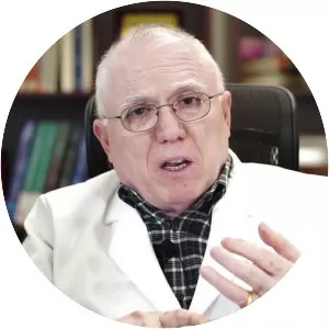 Ravindra Nanda - Dentist