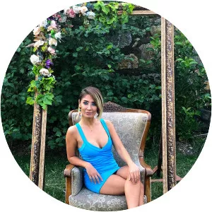 Ravza Esin Kara - Musical artist