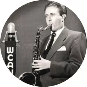 Ray Ellis - American record producer