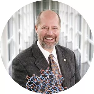 Ray H. Baughman - Chemist