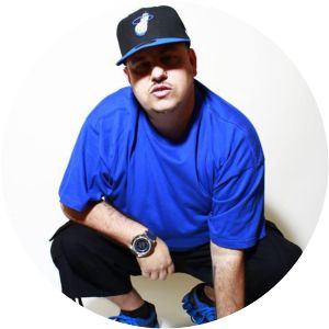 Raylo and His Dawgs - Musical artist