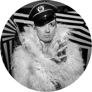 Raymond Watts - Musical artist