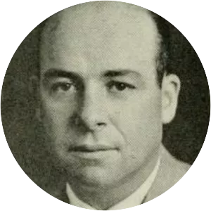 Raymond Wolf - American football player