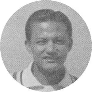 Raymundo Deyro