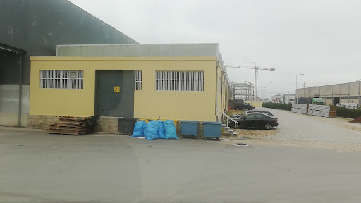 RC TRADING - Transportation service in Perafita, Lavra e Santa Cruz do Bispo, Portugal