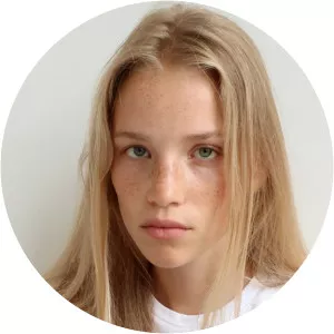 Rebecca Leigh Longendyke