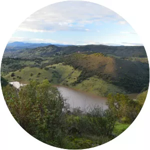 Rector Reservoir - Reservoir in California