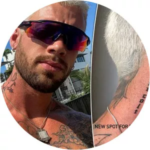 Reece Hawkins - YouTuber