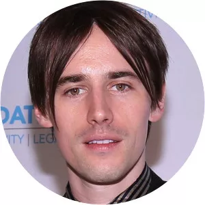 Reeve Carney