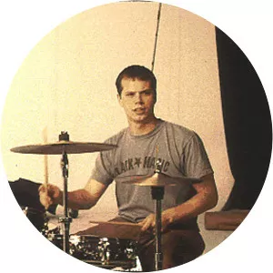 Regan Hagar - American musician