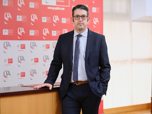 Regueira Vazquez Asesores SLP - Consultant in Boiro, Spain