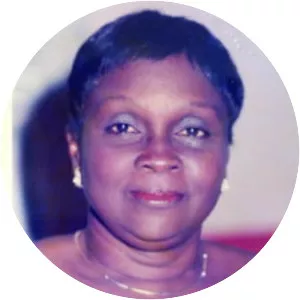 Reine Alapini-Gansou