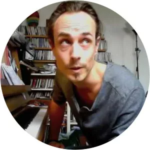 Rémi Toulon - Musical artist