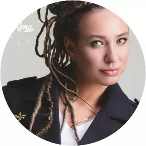 Rena - Singer