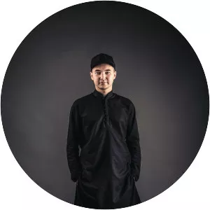 Rena Rnt - Musical artist