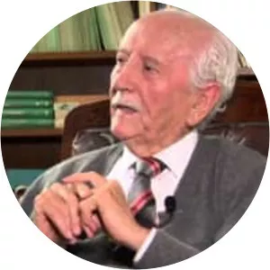 Renán Fuentealba Moena