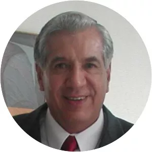 René Avilés Fabila