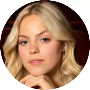 Reneé Rapp - American actress