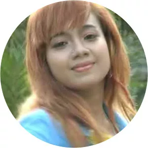 Reni Farida - Musical artist