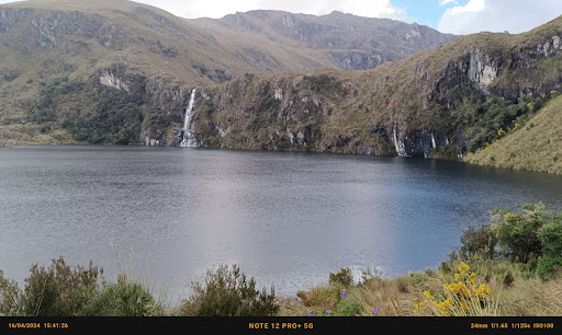 Represa Lagunas Pichgacocha - Hiking area in Peru