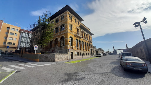 Residencia Cimadevilla