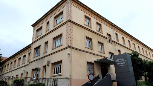 Residencia universitaria Elvira Bao - Student housing center in A Coruna, Spain