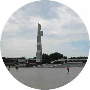 Resistance at Nenjiang Bridge