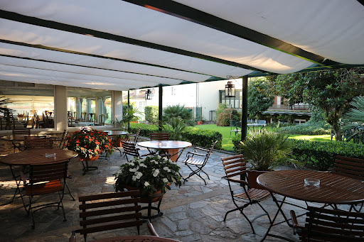 Restaurante Cenador - Hotel Virxe da Cerca - Restaurant