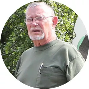 Reuben Troyer - Technician ‧ Verne Troyer's father