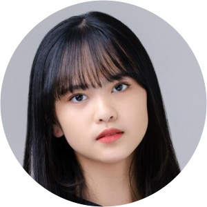 Reva Fidela - Singer