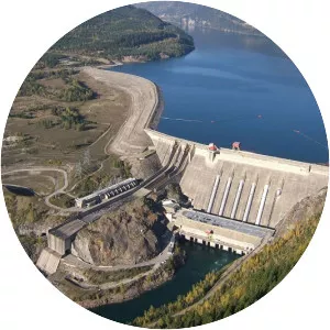 Revelstoke Dam