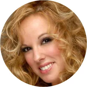 revuelta sonora alejandra rodríguez - Musical artist