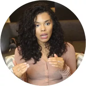 Reyna Biddy - Musical artist